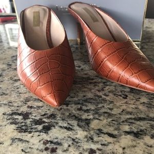 Louise et Cie Pointy Toe Pumps